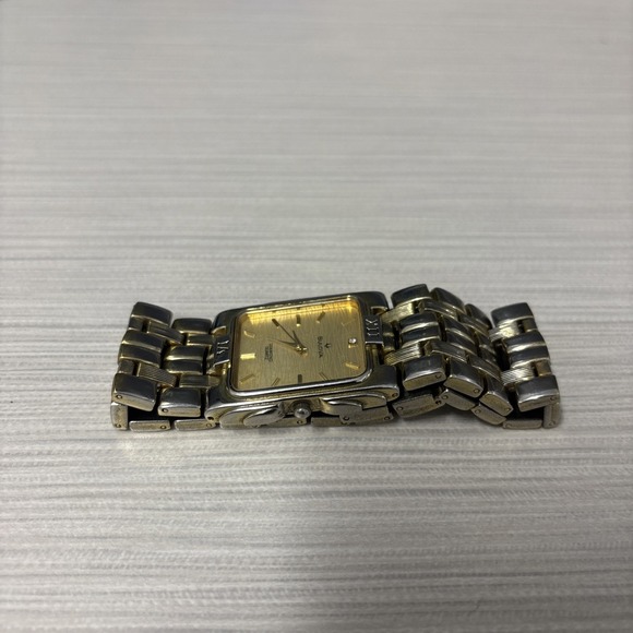 Vintage Bulova Diamond 18K Plated, Quartz Men's Watch 3063-5020‎ AO - Picture 4 of 6